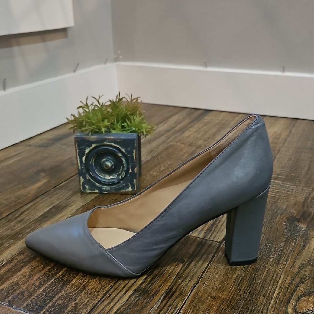 Franco Sarto‎ Gray Soft Leather Chunky Block Heel Pumps